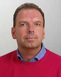 Portrait Dirk Holthaus